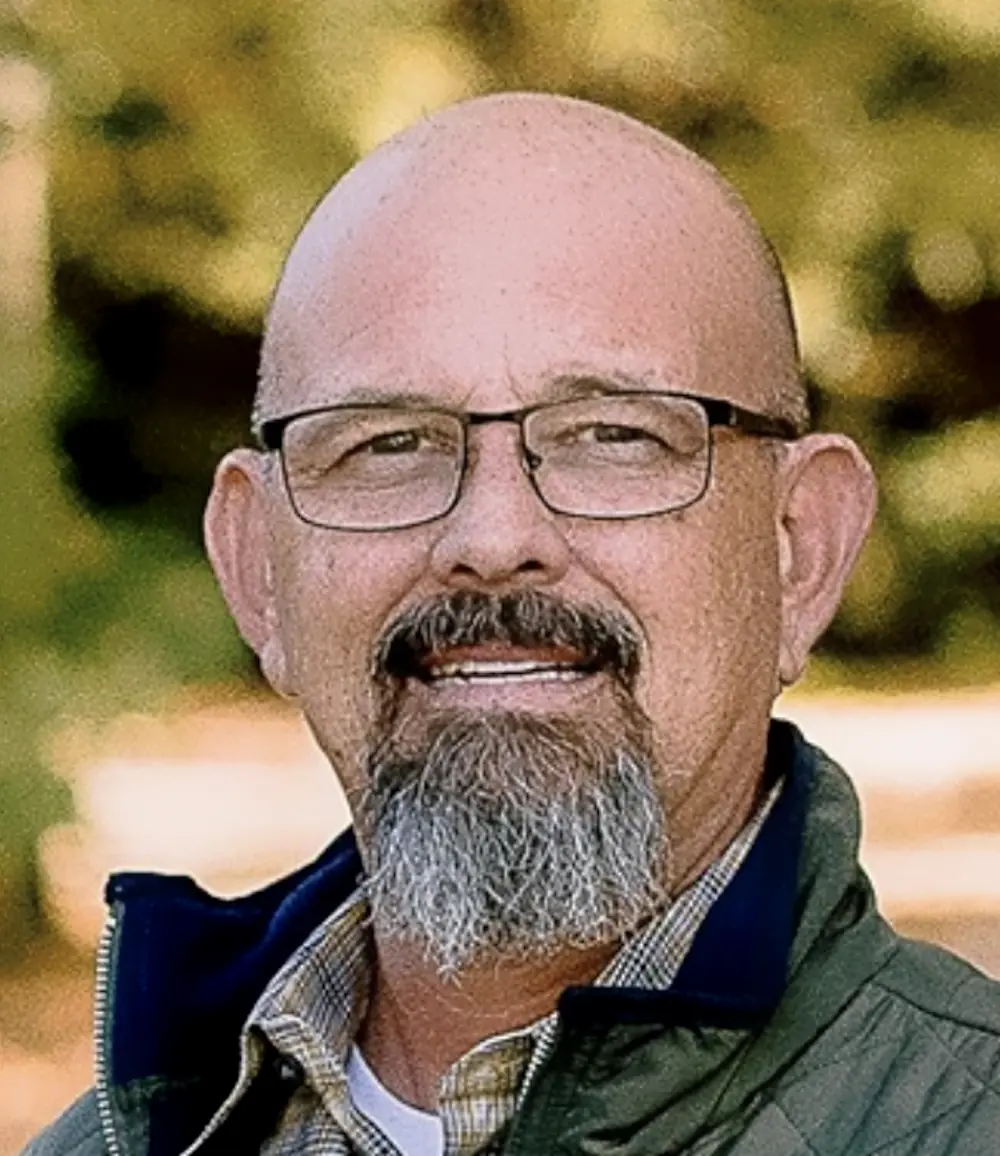jason-sykes-new-waves-pool-buildersq Jason Sykes of New Waves Pools LLC: DeKalb County’s premier fiberglass pool builder